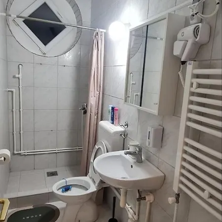 Apartman Lug Cacak Exterior photo