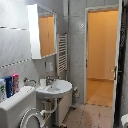 Apartman Lug Cacak Exterior photo