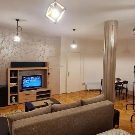 Apartman Lug Cacak Exterior photo