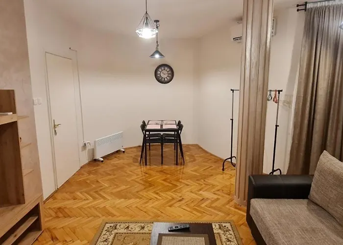 Apartman Lug