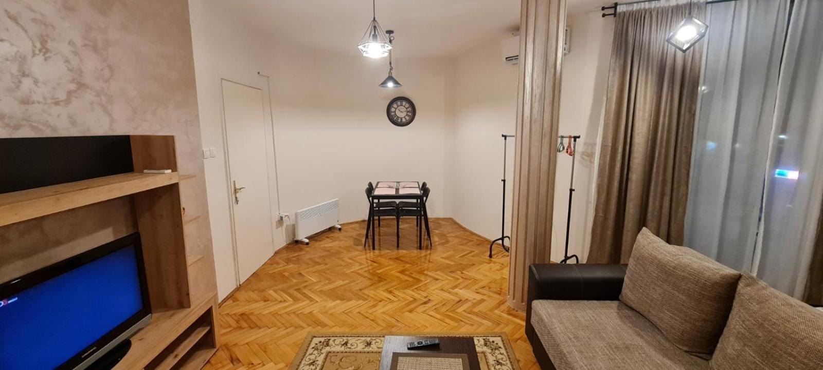 Apartment Lug Cacak